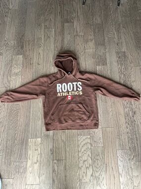 Roots Distressed Grunge Brown Pullover Hoodie with 'ROOTS ATHLETICS' Logo